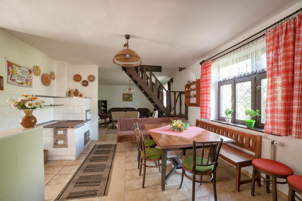 Prazdninovy Dom Eliska*** Villa Rajecka Lesna Dış mekan fotoğraf